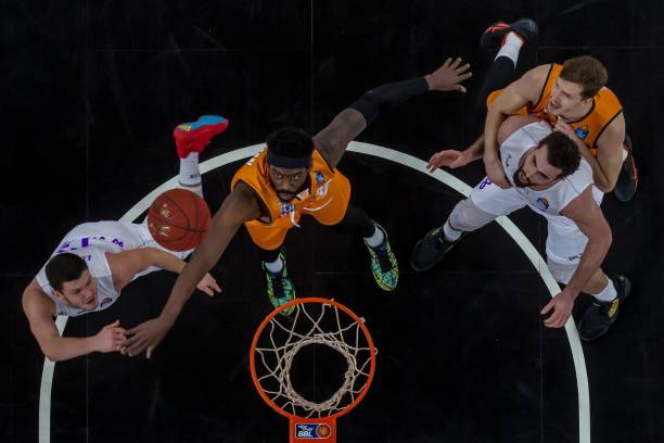 双方都应以 双方都应以