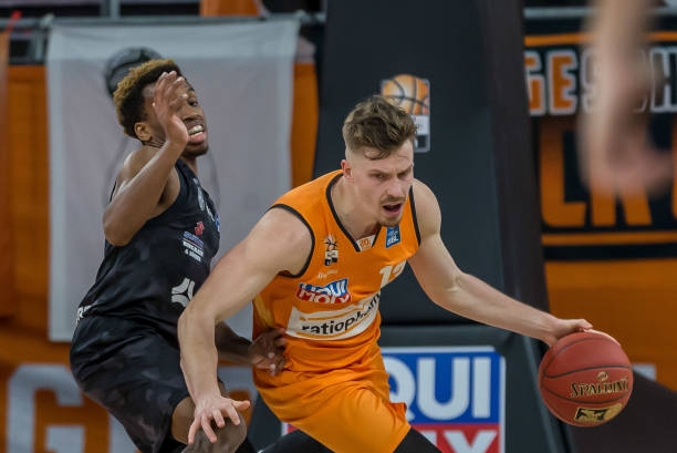 力和提升竞 力和提升竞